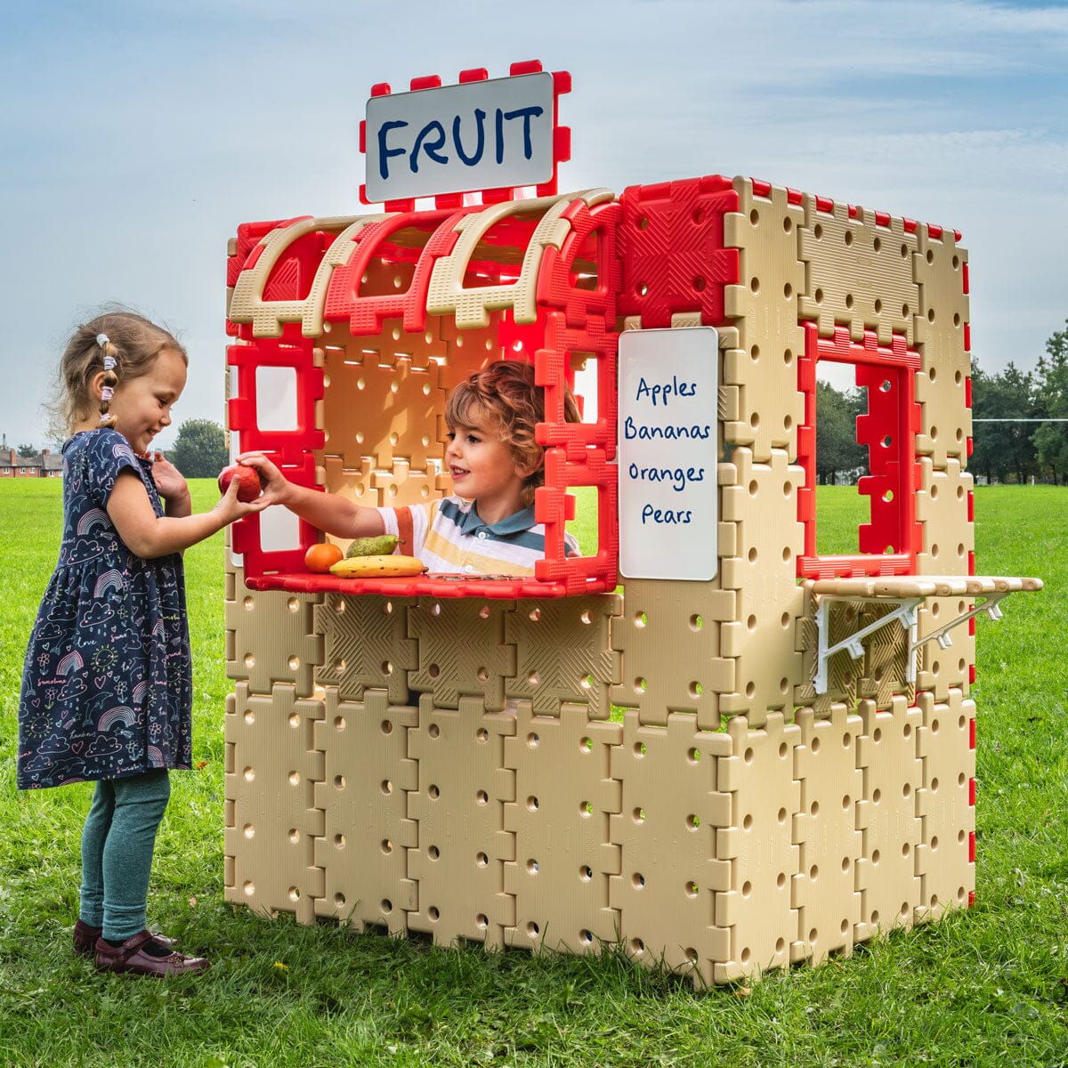 Gaint Build a Shop - Polydron - louisekool