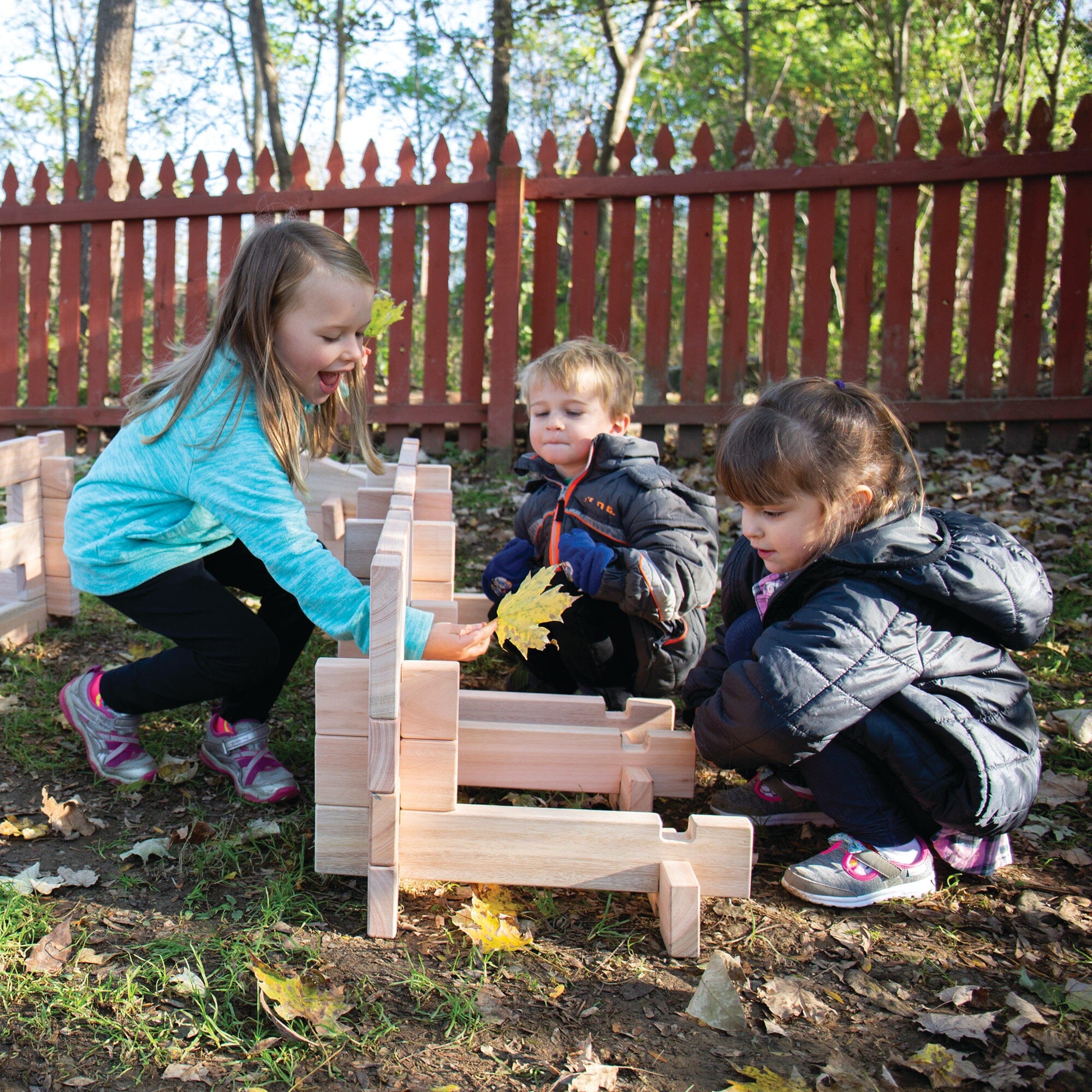 Notch Blocks - Set of 89 - louisekool