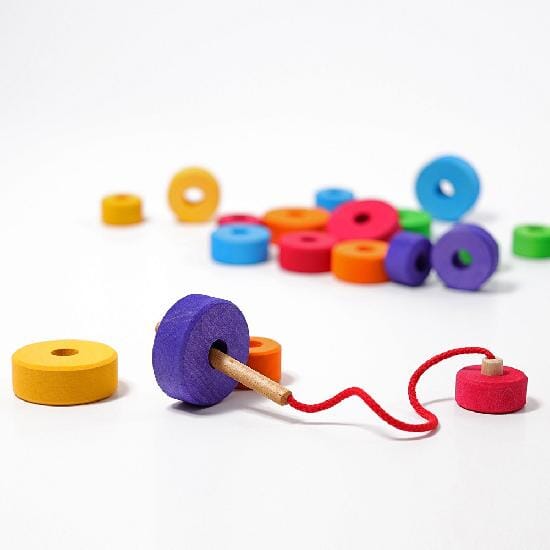 Threading Game - louisekool