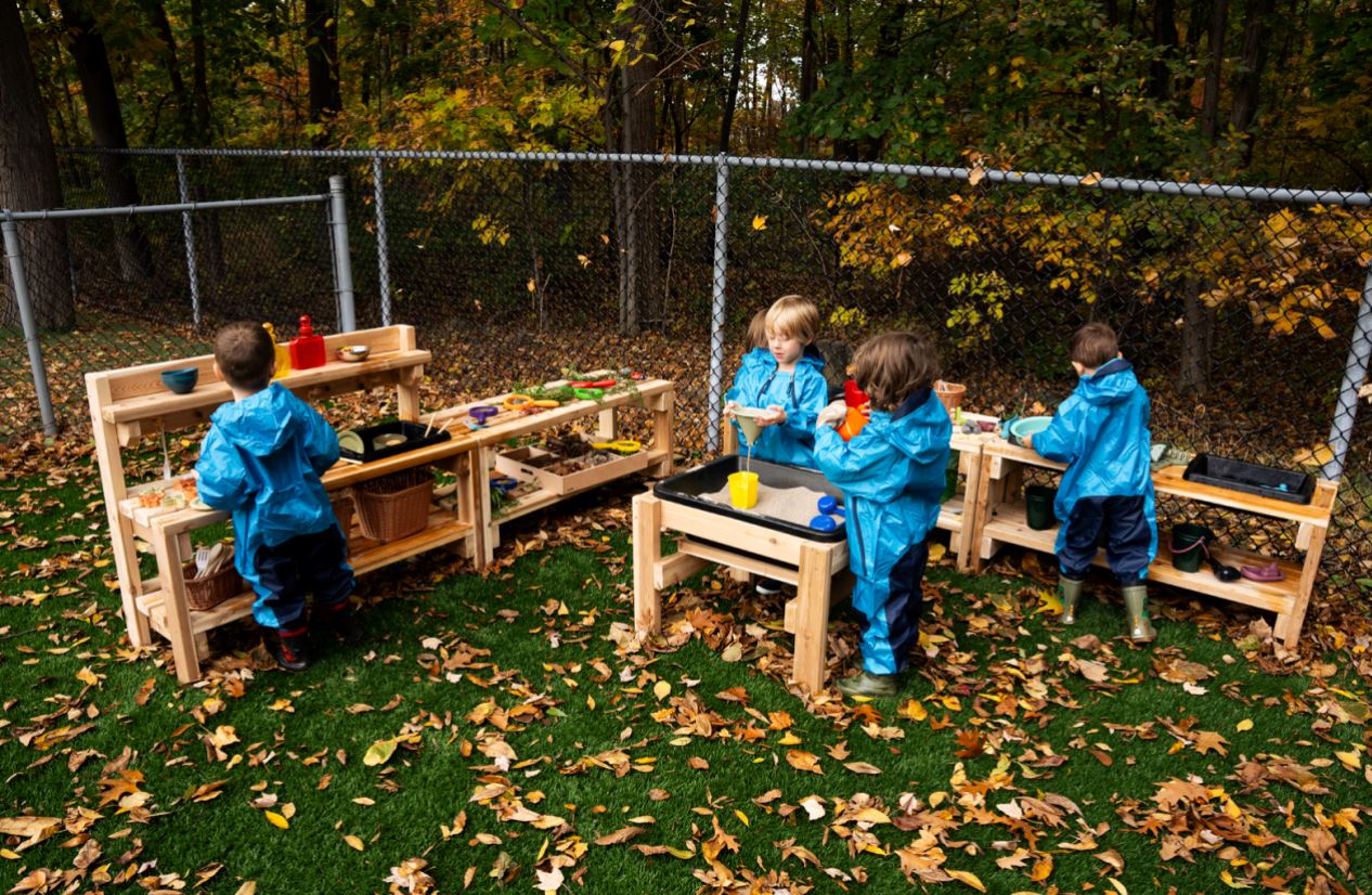 TUYA Mud Kitchen - louisekool