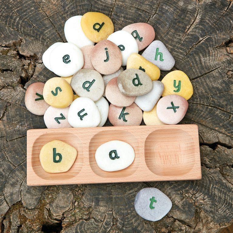 3 Pebble Word Building Tray - louisekool