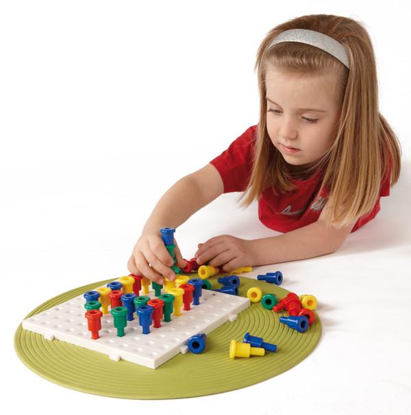 Jumbo Peg Board Set of 4 - louisekool