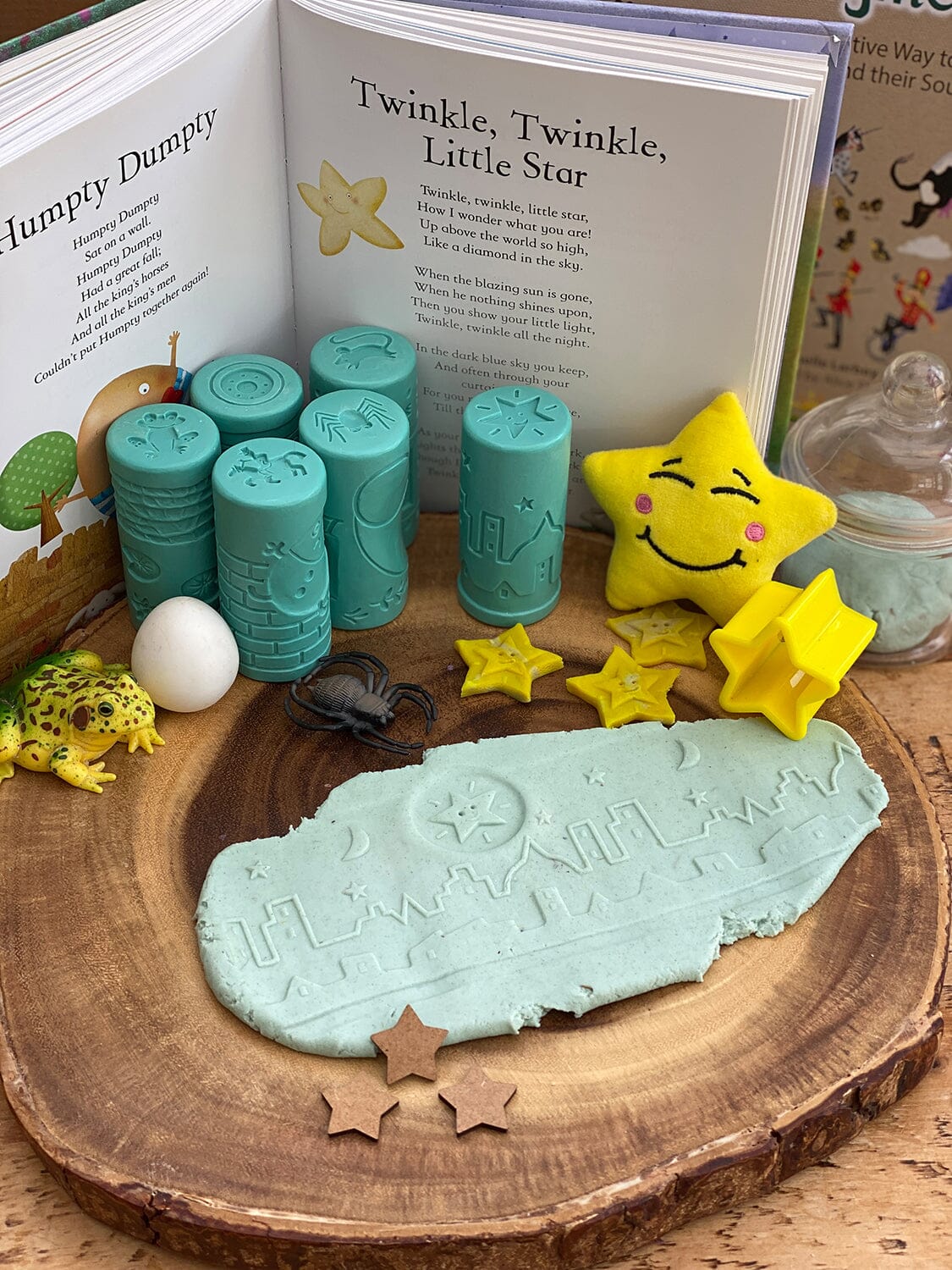 Let's Roll - Nursery Rhymes Dough Rollers - louisekool