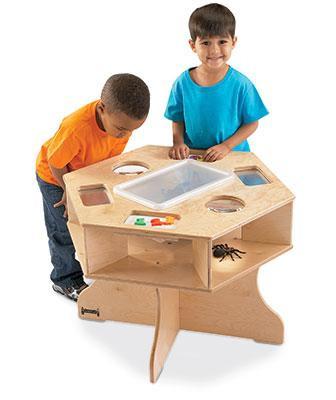 Science Exploration Table - louisekool