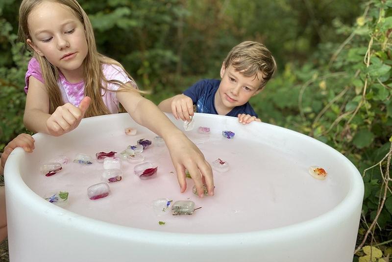 Sensory Mood Discovery Table - louisekool