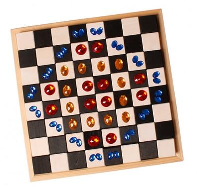 Small Chess Set - louisekool
