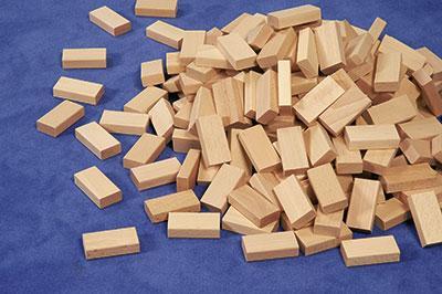 Uhl Building Bricks Set of 195 - louisekool
