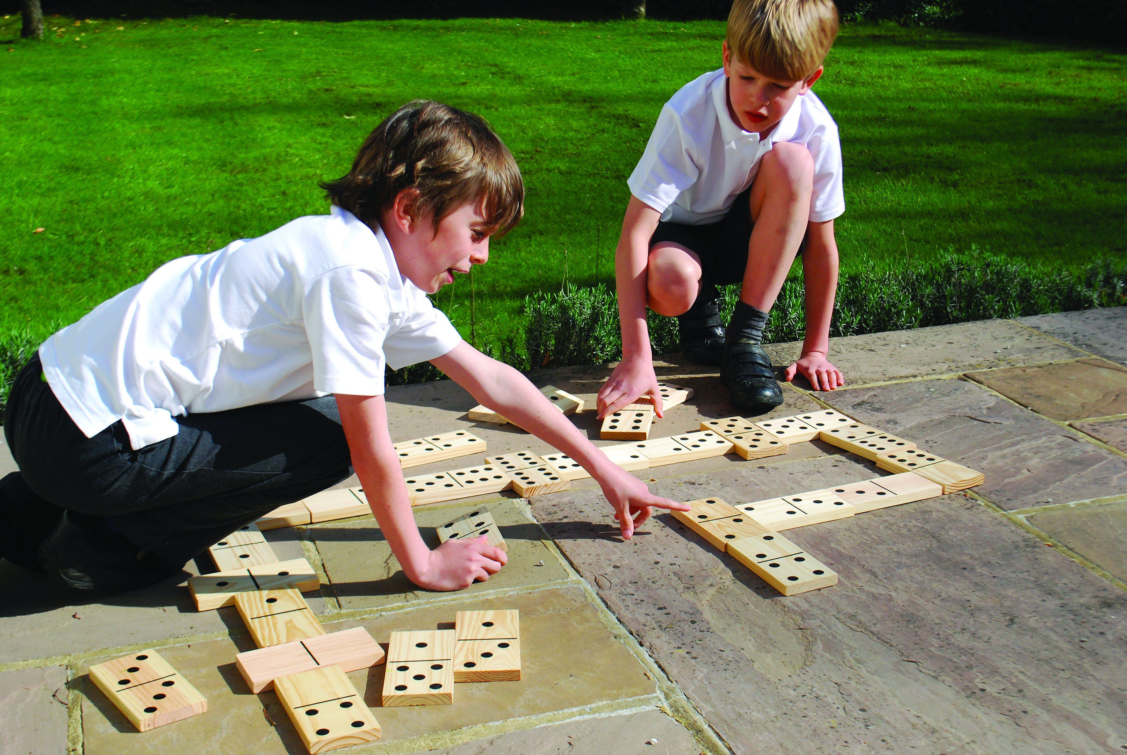 Wooden Dominoes - 28 Pieces - louisekool