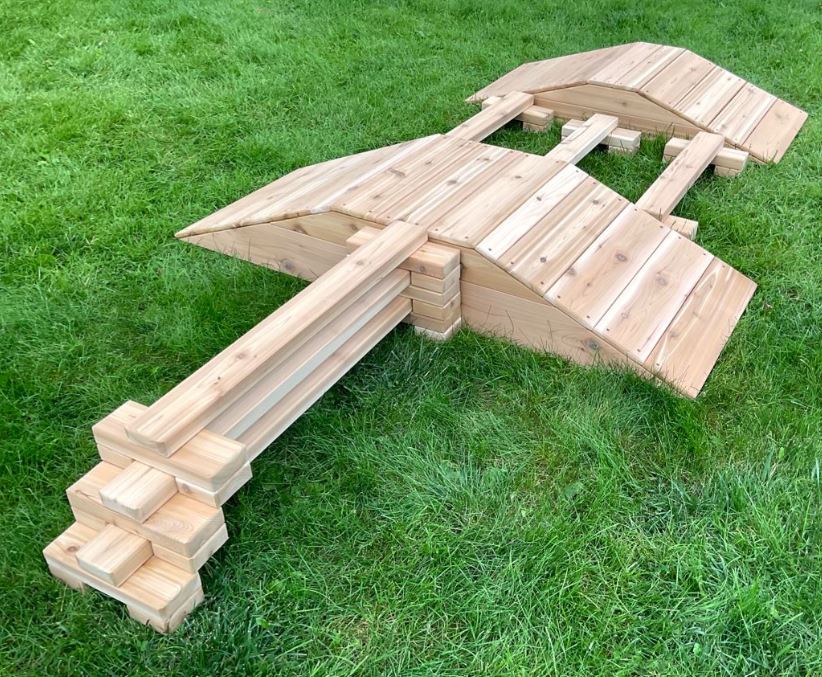 Cedar balance beams and ramps CANADA – Louise Kool & Galt