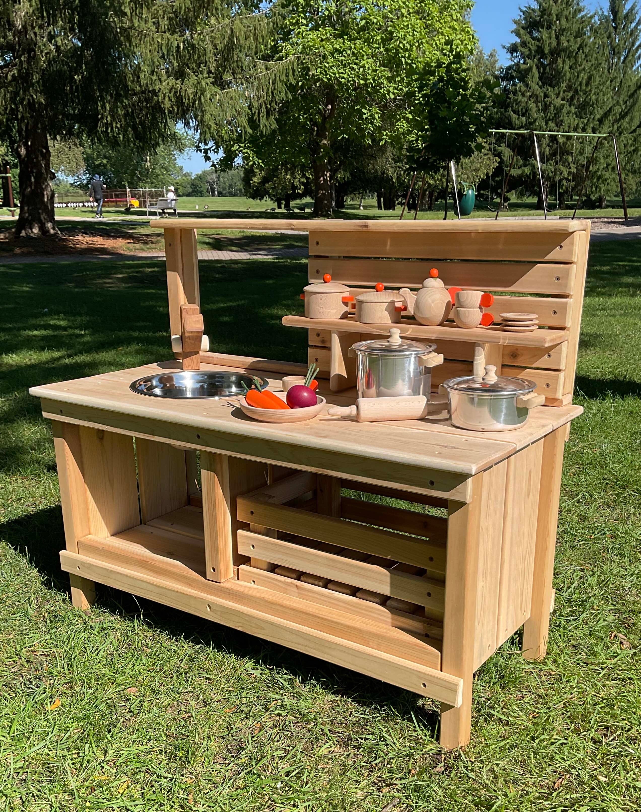 Cedar Mud Kitchen with Accessory Shelf - louisekool