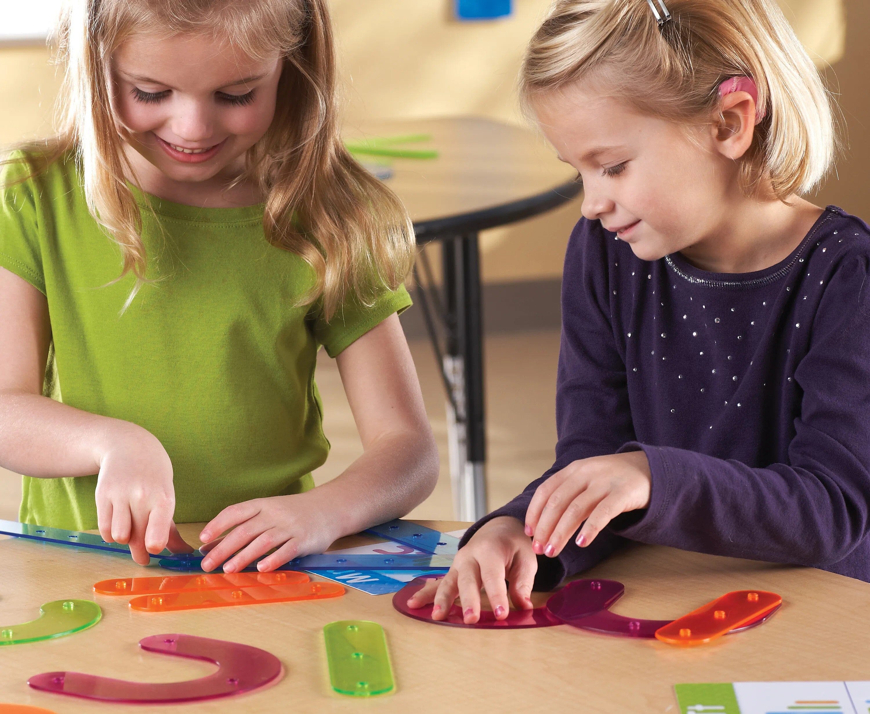 Letter Construction Activity Set - louisekool