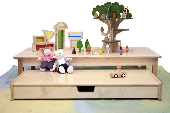 Play Platform and Table - louisekool