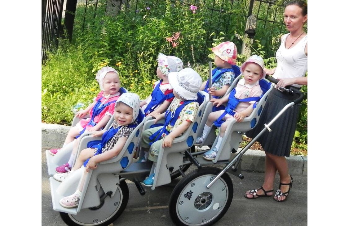 AS IS Runabout Stroller - 4 Seater - louisekool