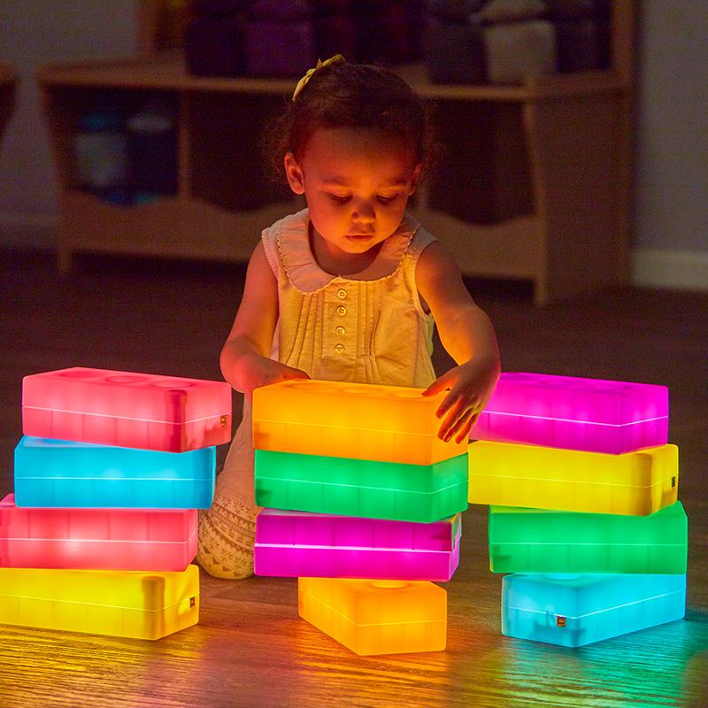 Light Up Tactile Glow Construction Bricks - louisekool