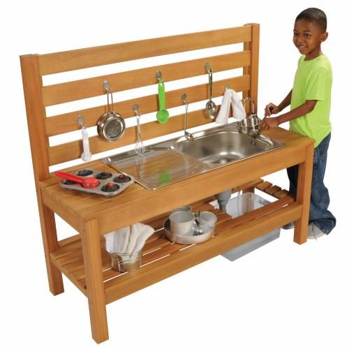 Outdoor Mud Kitchen with Pump - louisekool